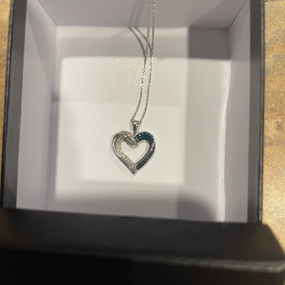 Steven singer heart necklace. Retails for 188. - Picture 2 of 3